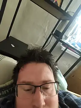 czechguy online show from December 2025 09:38:01 AM