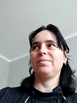 Snapshot of Ella-433 chatting on April 2026 07:58:02 AM Ella-433 online show from April 2026 07:58:02 AM