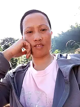 jerry-xx online show from December 2025 03:44:01 AM