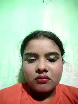 World Top Girl online show from October 2025 12:25:01 PM