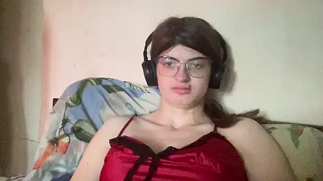 Snapshot of NikaXZimax chatting on October 2025 05:41:02 AM NikaXZimax online show from October 2025 05:41:02 AM