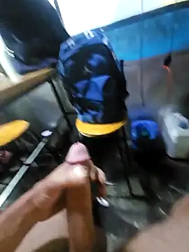 Snapshot of Racso100 chatting on January 2026 12:51:01 PM Racso100 online show from January 2026 12:51:01 PM