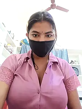 Snapshot of Hot_radhaji chatting on March 2026 01:22:01 AM Hot radhaji online show from March 2026 01:22:01 AM