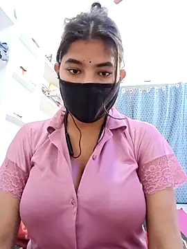 Snapshot of Hot_radhaji chatting on March 2026 05:44:01 AM Hot radhaji online show from March 2026 05:44:01 AM