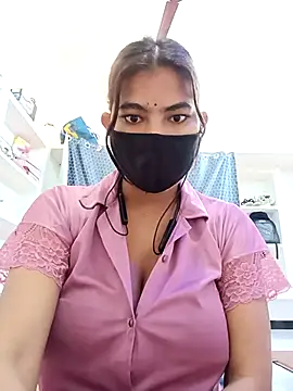 Snapshot of Hot_radhaji chatting on March 2026 01:10:02 AM Hot radhaji online show from March 2026 01:10:02 AM