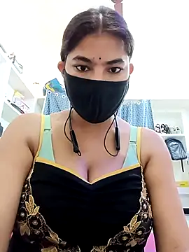 Snapshot of Hot_radhaji chatting on March 2026 01:17:02 AM Hot radhaji online show from March 2026 01:17:02 AM