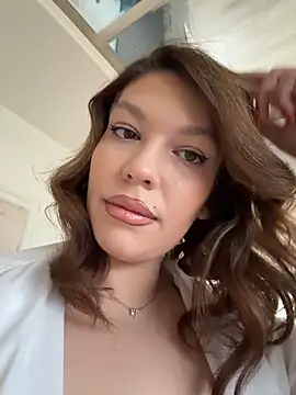 Snapshot of ClaraPasssion chatting on April 2026 04:52:02 PM ClaraPasssion online show from April 2026 04:52:02 PM