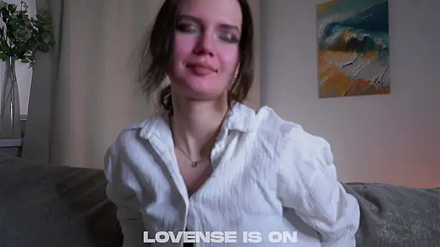 Snapshot of MarcyFrazee chatting on October 2025 03:19:01 AM MarcyFrazee online show from October 2025 03:19:01 AM