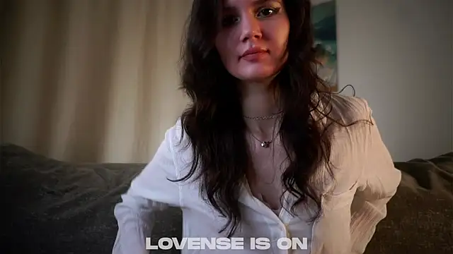 Snapshot of MarcyFrazee chatting on November 2025 04:36:02 AM MarcyFrazee online show from November 2025 04:36:02 AM