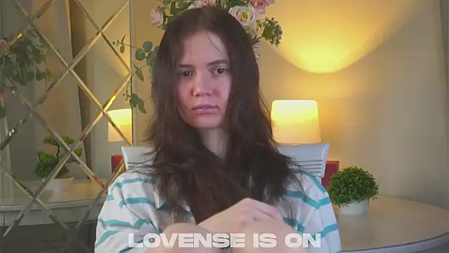 Snapshot of MarcyFrazee chatting on December 2025 01:57:02 AM MarcyFrazee online show from December 2025 01:57:02 AM