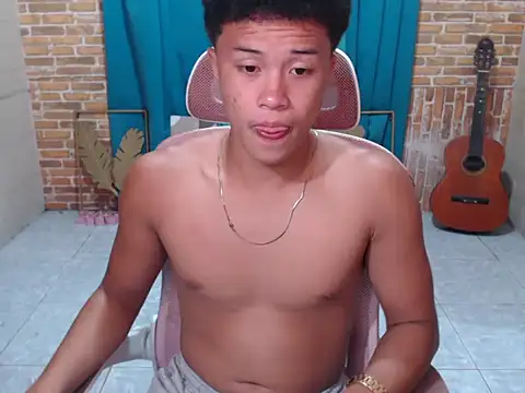 Snapshot of ur_naughtyboy_patrick chatting on November 2025 01:33:02 PM ur naughtyboy patrick online show from November 2025 01:33:02 PM