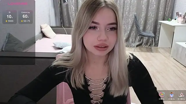Snapshot of Mayyyyyyyymayyyyyy chatting on October 2025 10:19:01 PM Mayyyyyyyymayyyyyy online show from October 2025 10:19:01 PM