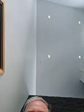 Snapshot of toyboyfin chatting on October 2025 02:59:01 PM toyboyfin online show from October 2025 02:59:01 PM