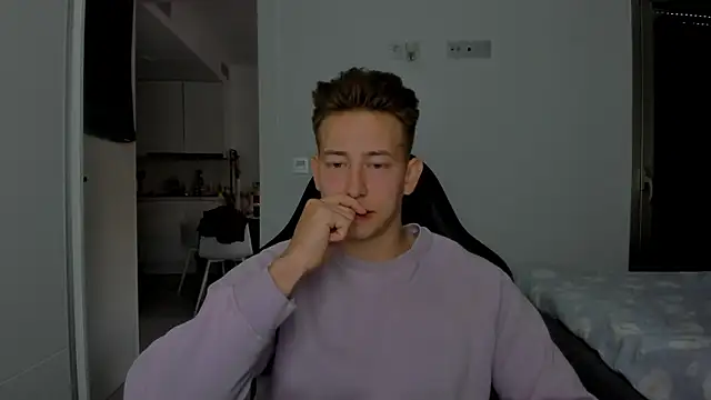 Snapshot of find0m_master chatting on March 2026 03:50:01 PM find0m master online show from March 2026 03:50:01 PM