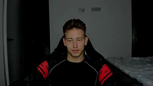 Snapshot of find0m_master chatting on April 2026 08:13:02 PM find0m master online show from April 2026 08:13:02 PM