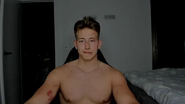 Snapshot of find0m_master chatting on April 2026 07:19:01 PM find0m master online show from April 2026 07:19:01 PM