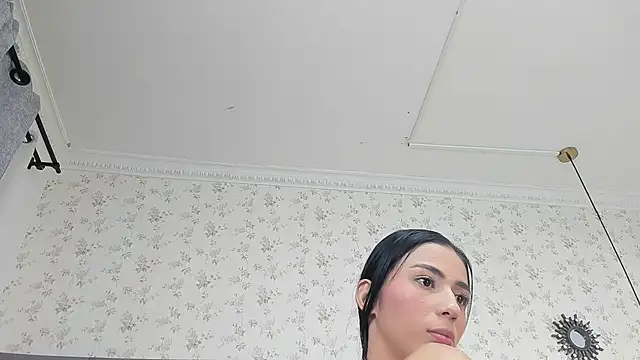 nicollandjhon online show from October 2025 01:13:02 AM