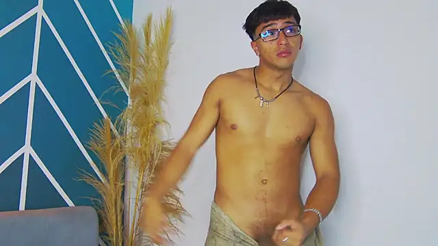 Stefano Calle online show from December 2025 12:47:01 PM