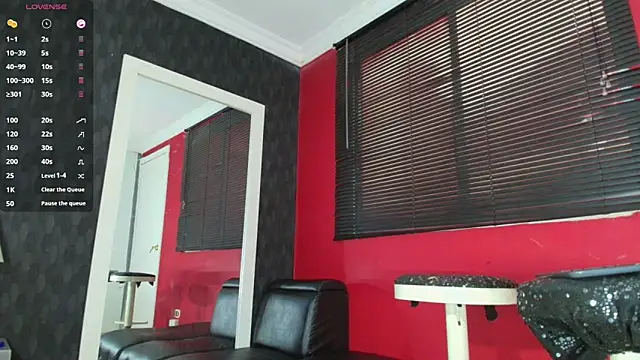 Alisson Steelersexy online show from April 2026 08:09:01 PM