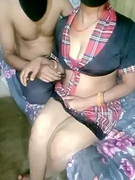 Sexy Riya Bhabhi online show from November 2025 04:17:01 PM