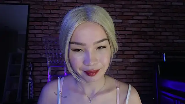 saya li1 online show from November 2025 07:46:02 PM