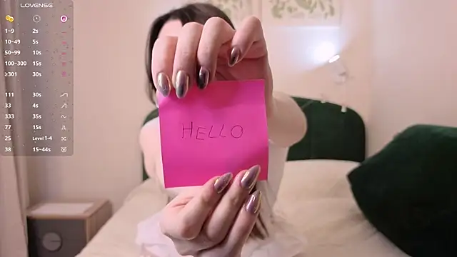 Snapshot of SylviaHamilton chatting on April 2026 02:47:02 PM SylviaHamilton online show from April 2026 02:47:02 PM