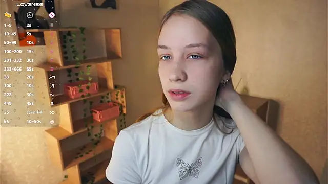 IveyColley online show from December 2025 07:28:01 AM