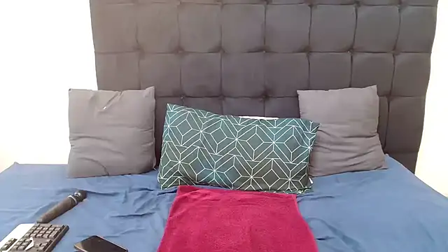 Snapshot of CaramelBootty chatting on February 2026 05:57:01 AM CaramelBootty online show from February 2026 05:57:01 AM