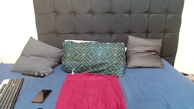 Snapshot of CaramelBootty chatting on February 2026 06:37:02 PM CaramelBootty online show from February 2026 06:37:02 PM