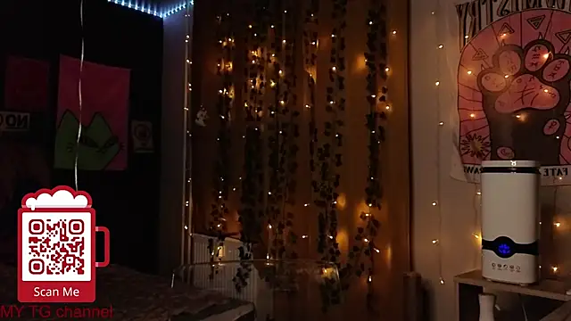 Snapshot of Aurisinst chatting on February 2026 10:02:02 PM Aurisinst online show from February 2026 10:02:02 PM