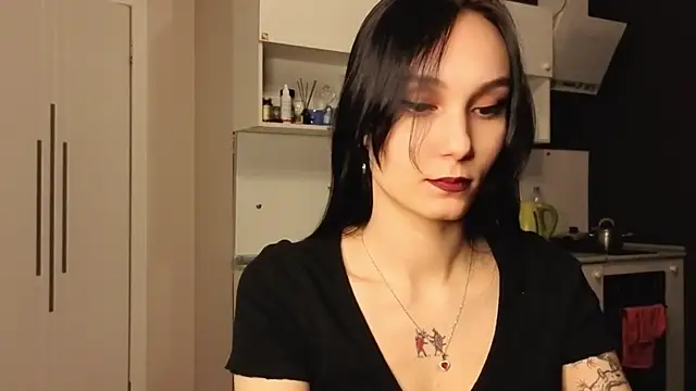 Snapshot of Aurisinst chatting on April 2026 04:05:02 PM Aurisinst online show from April 2026 04:05:02 PM