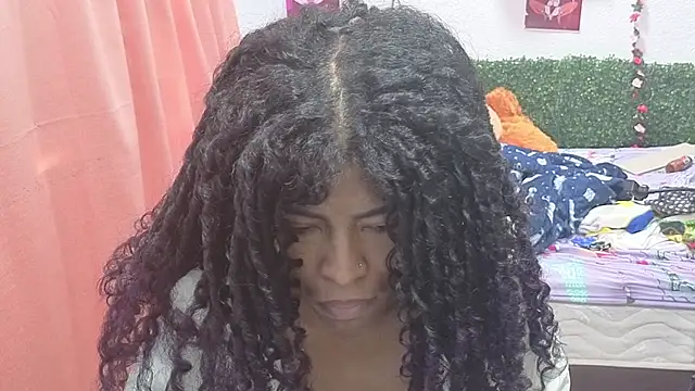 Snapshot of thianahorny chatting on July 2026 01:58:01 PM thianahorny online show from July 2026 01:58:01 PM