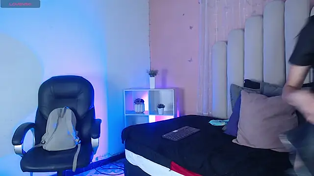 SweetRenata  online show from January 2026 11:26:01 AM