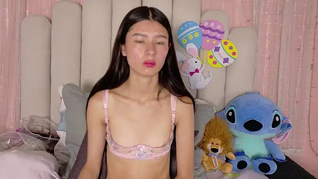 Snapshot of SweetRenata_ chatting on April 2026 12:07:01 PM SweetRenata online show from April 2026 12:07:01 PM