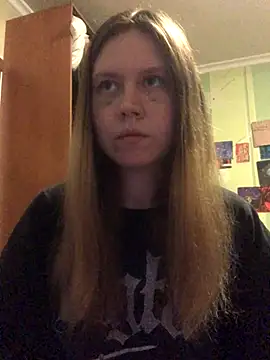 Snapshot of LunaVirelle chatting on October 2025 07:52:01 PM LunaVirelle online show from October 2025 07:52:01 PM