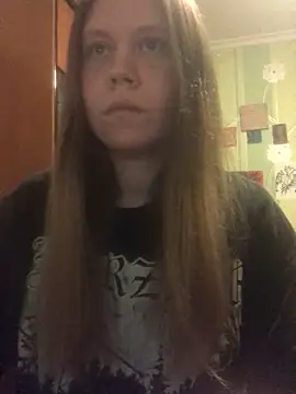 LunaVirelle online show from April 2026 05:18:01 PM