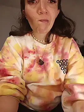 Lucy colee online show from March 2026 03:50:01 PM