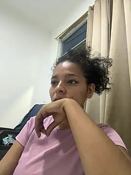 mariacamilagg online show from June 2026 11:51:02 PM