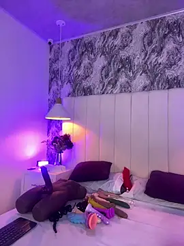 Karoline 606 online show from April 2026 05:08:02 AM