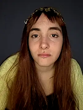 Snapshot of JulieGoth chatting on October 2025 03:40:01 AM JulieGoth online show from October 2025 03:40:01 AM