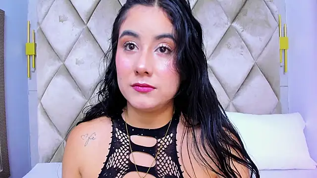 GabyParker  online show from May 2026 12:21:02 PM