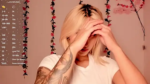 Ashleyroys 111 online show from March 2026 06:10:01 PM