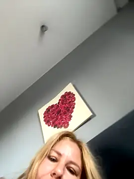 Passion-Blondy online show from September 2025 06:13:01 AM