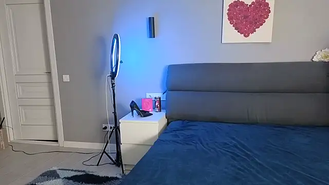 Snapshot of Passion-Blondy chatting on March 2026 07:50:02 PM Passion-Blondy online show from March 2026 07:50:02 PM