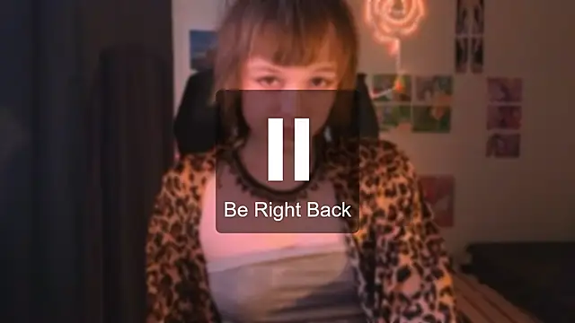 Snapshot of liquid0fluid0 chatting on October 2025 12:17:01 PM liquid0fluid0 online show from October 2025 12:17:01 PM