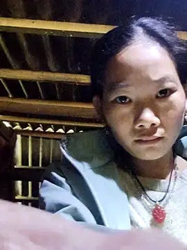 gio-thu online show from November 2025 06:13:01 AM