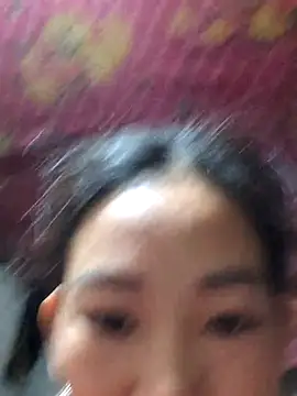 gio-thu online show from February 2026 06:47:02 PM