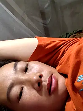Snapshot of gio-thu chatting on May 2026 06:08:01 AM gio-thu online show from May 2026 06:08:01 AM