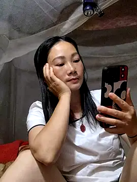 Snapshot of gio-thu chatting on May 2026 02:23:02 PM gio-thu online show from May 2026 02:23:02 PM