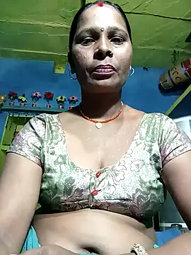 Snapshot of Rt_shreya chatting on October 2025 05:30:02 AM Rt shreya online show from October 2025 05:30:02 AM